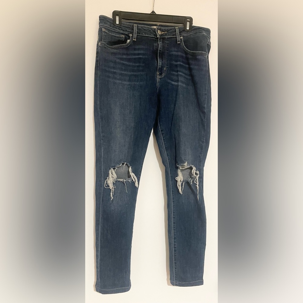 Levi’s 721 High Rise Skinny Jean, Destroyed Indigo Size 32